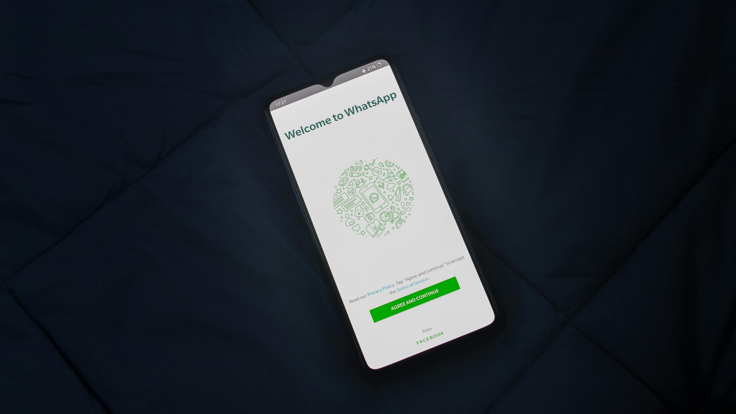 Cara Mengaktifkan Mode Gelap WhatsApp di iPhone, Android & WhatsApp Web